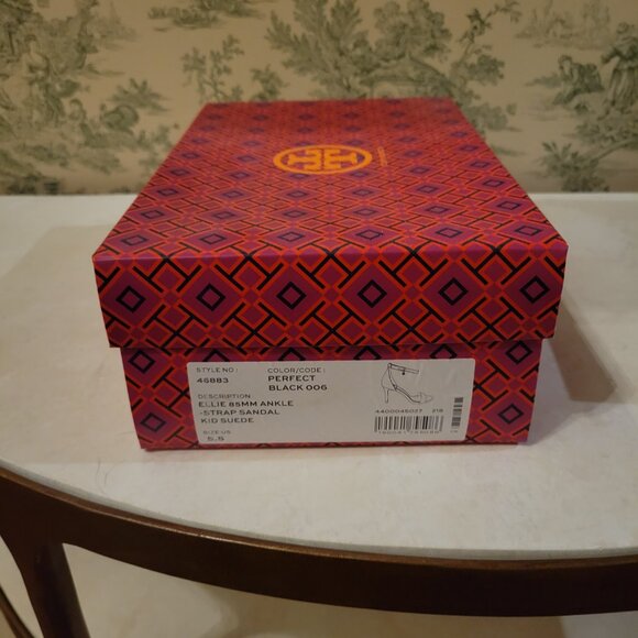 Tory Burch Black Ankle Strap Suede Shoes - Picture 4 of 4